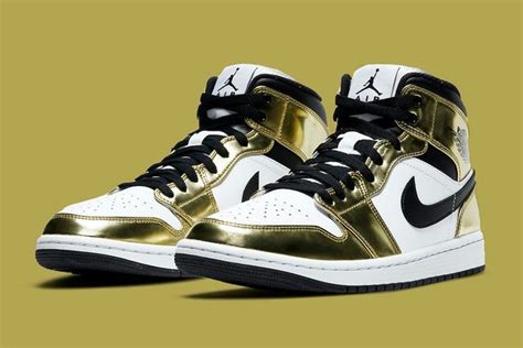 gold jordan shoes replicas|30 dollar jordan reps.